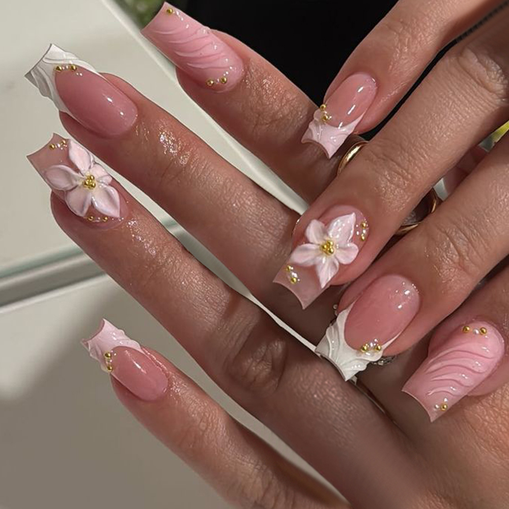 24 pieces per box. Rectangular - Nail Art Y2K recension och pris