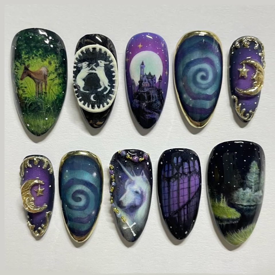 24pcs Fantasy Celestial Horse  - Nail Art Maroon recension och pris
